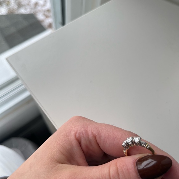 The Birks Limited Edition Ring - Lady’s 18k yellow and white gold ring set - Picture 12 of 13